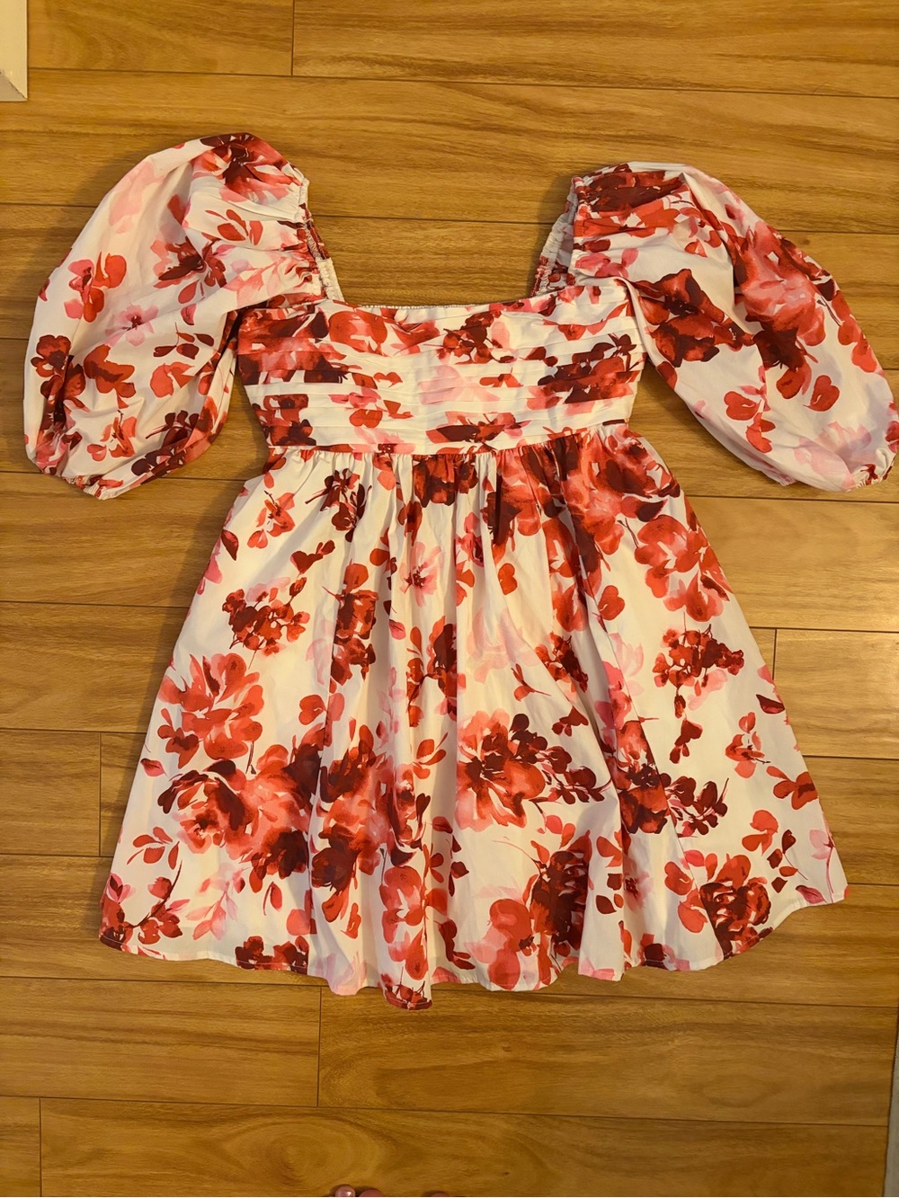 Abercrombie & Fitch White Mini Dress with Red Floral Print